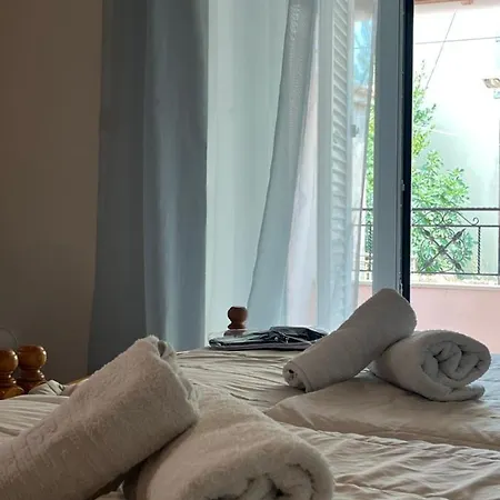 Vagelis House - 度假居 *